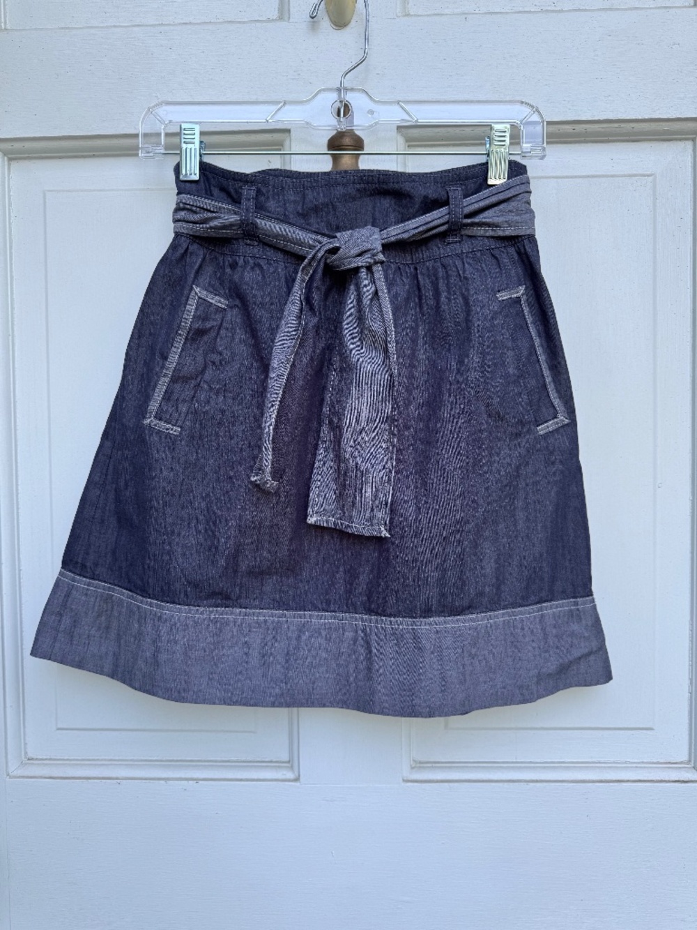LOFT Petite Chambray A-Line Skirt Size 0P Blue/Gray, Tie Waist Pockets, side zip